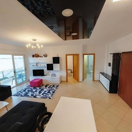 Asta Apartments Free Private Parking Vlora Kültér fotó